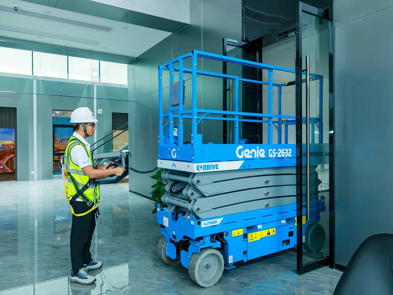 Genie GS-2632 electric scissor lift