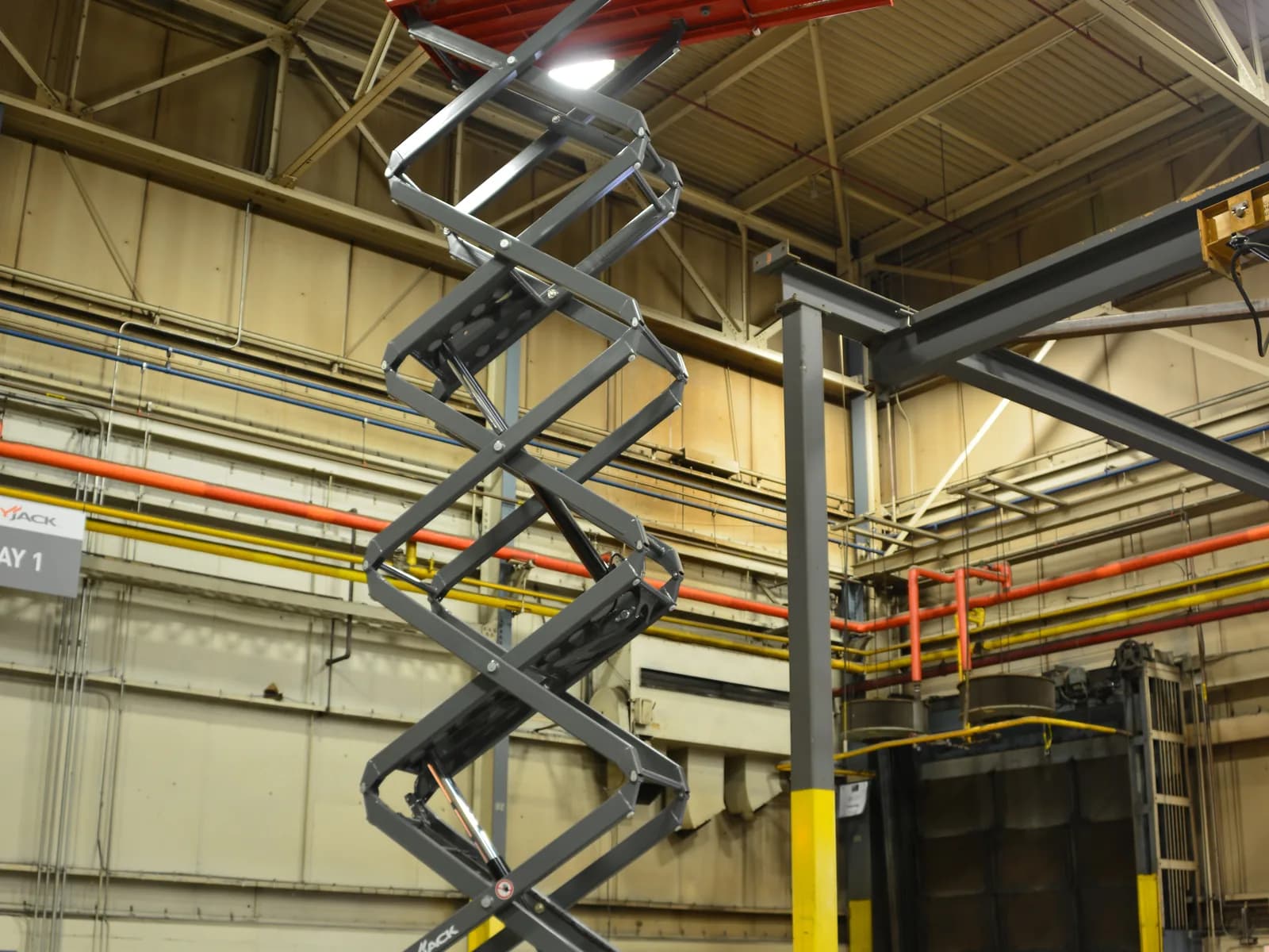 14m electric scissor lift