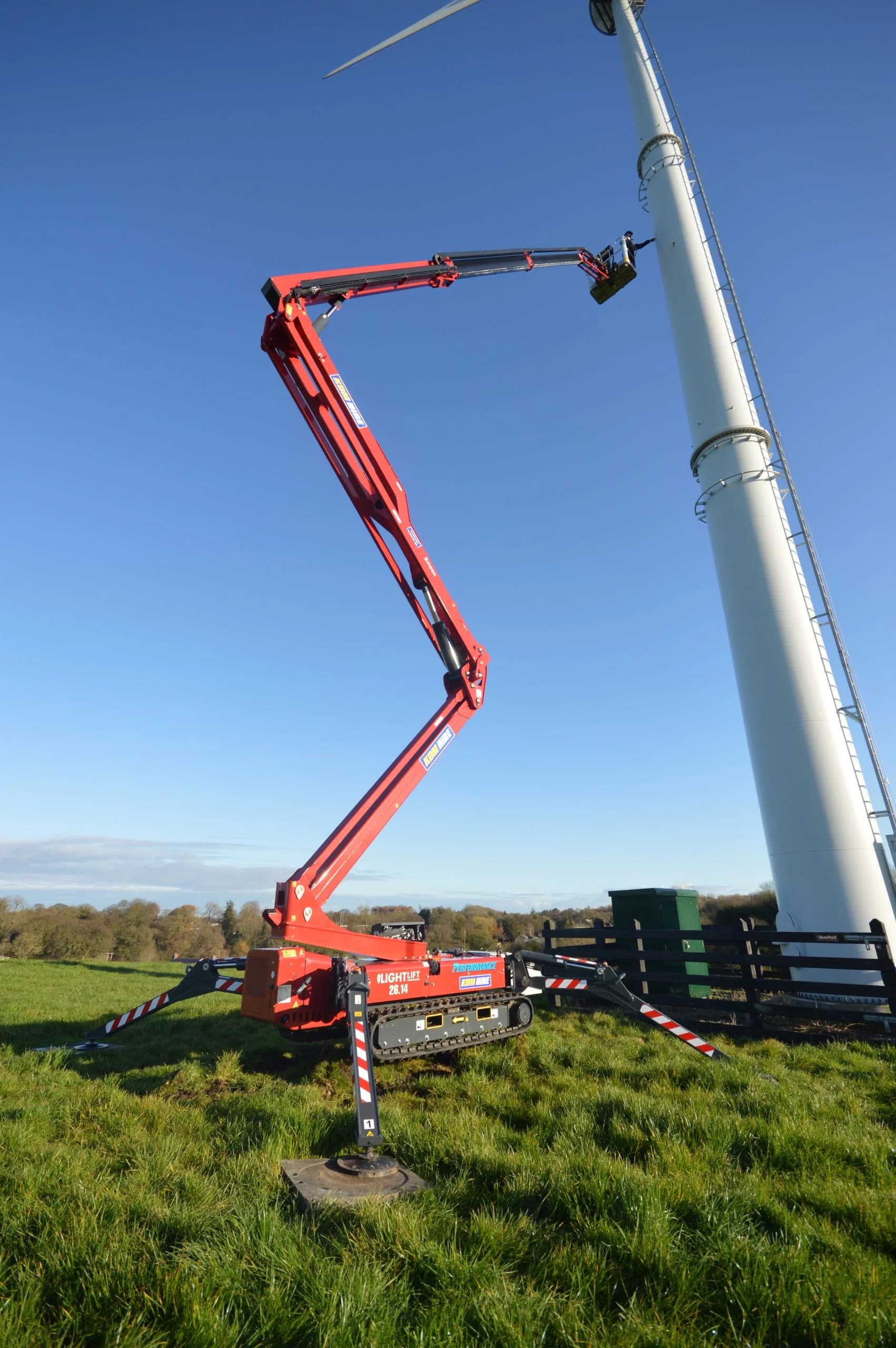 25.7m diesel spider lift