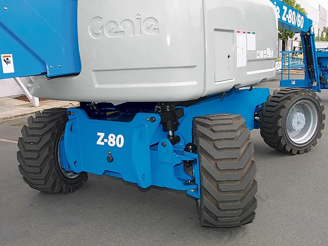 Genie Z-80/60 25.77m diesel articulated boom lift