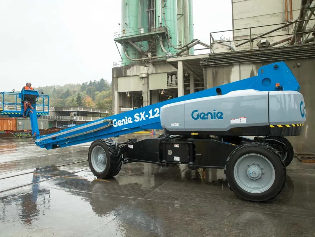 38m diesel telescopic boom lift
