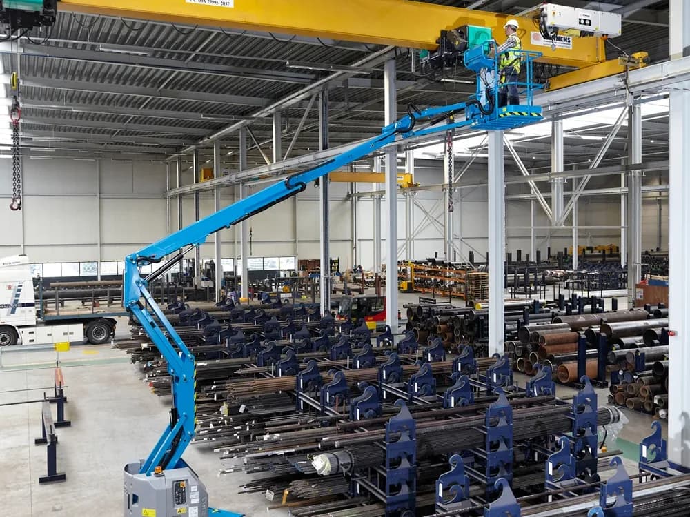 Genie Z-34/22N 12.52m electric articulated boom lift